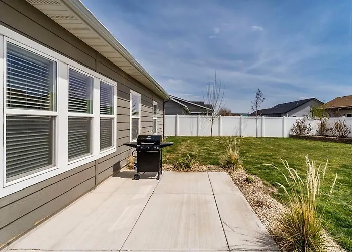 Tj Rancher Home, Wifi, King Beds