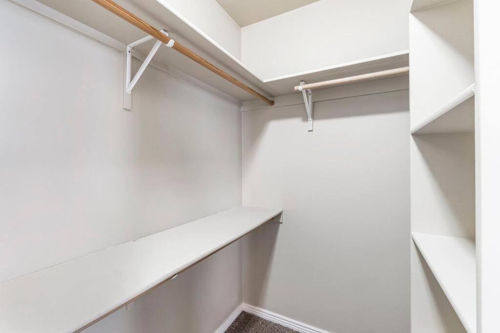 Tj Rancher Home, Wifi, King Beds *
