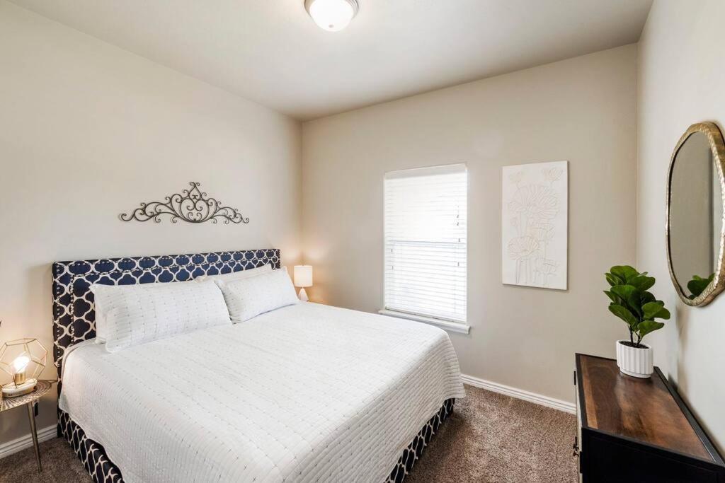 Tj Rancher Home, Wifi, King Beds Holiday home Twin Falls
