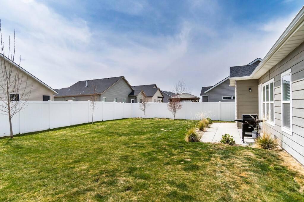 Tj Rancher Home, Wifi, King Beds Holiday home *