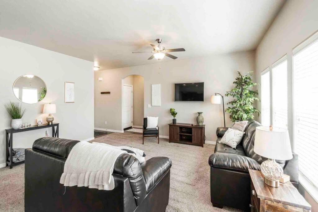 Tj Rancher Home, Wifi, King Beds Twin Falls